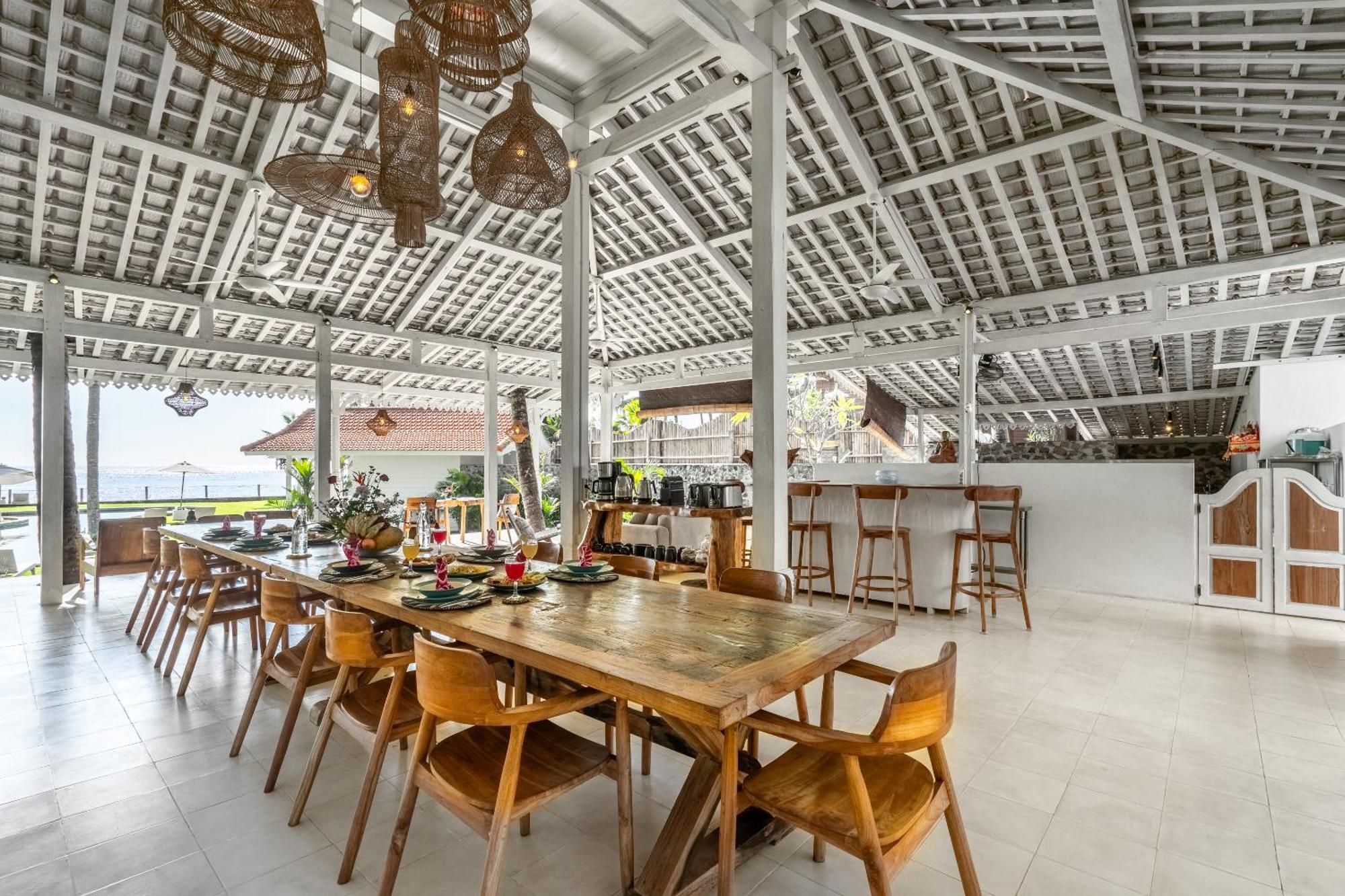 Senang Resort Tianyar Exterior foto